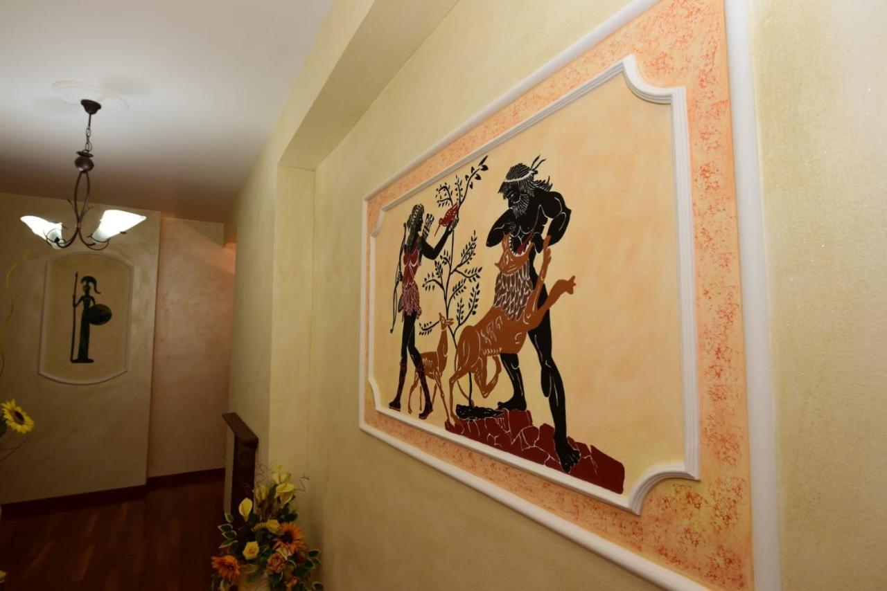 Albergo La Locanda Degli Apolidi Atena Lucana Extérieur photo